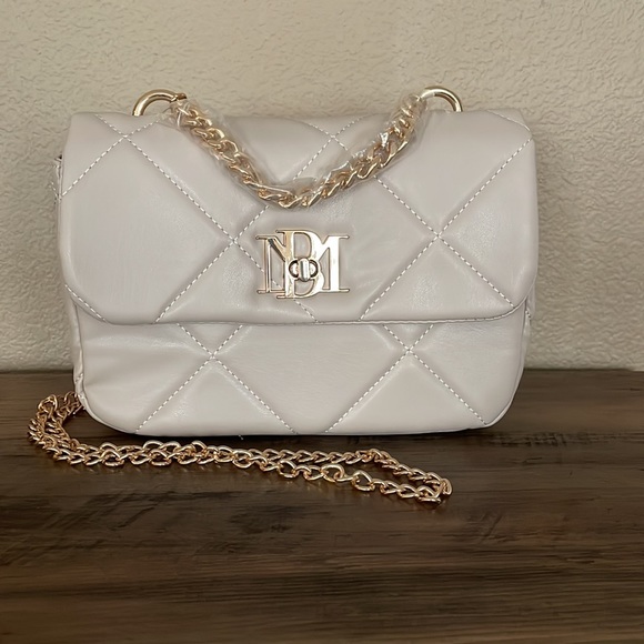 Badgley Mischka Purse - Picture 1 of 14